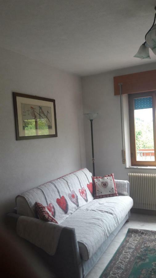 Residenza Letizia Apartment Nemeggio Екстериор снимка